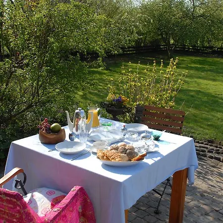 Bed and Breakfast Landhuis De Vijf Morgen *